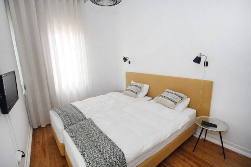 Casa A 50M Da Praia, Zona Central Da 나자레 외부 사진